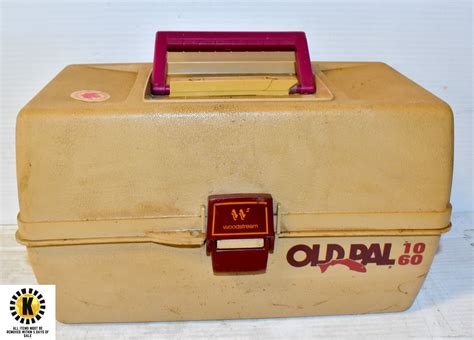 vintage old pal tackle box